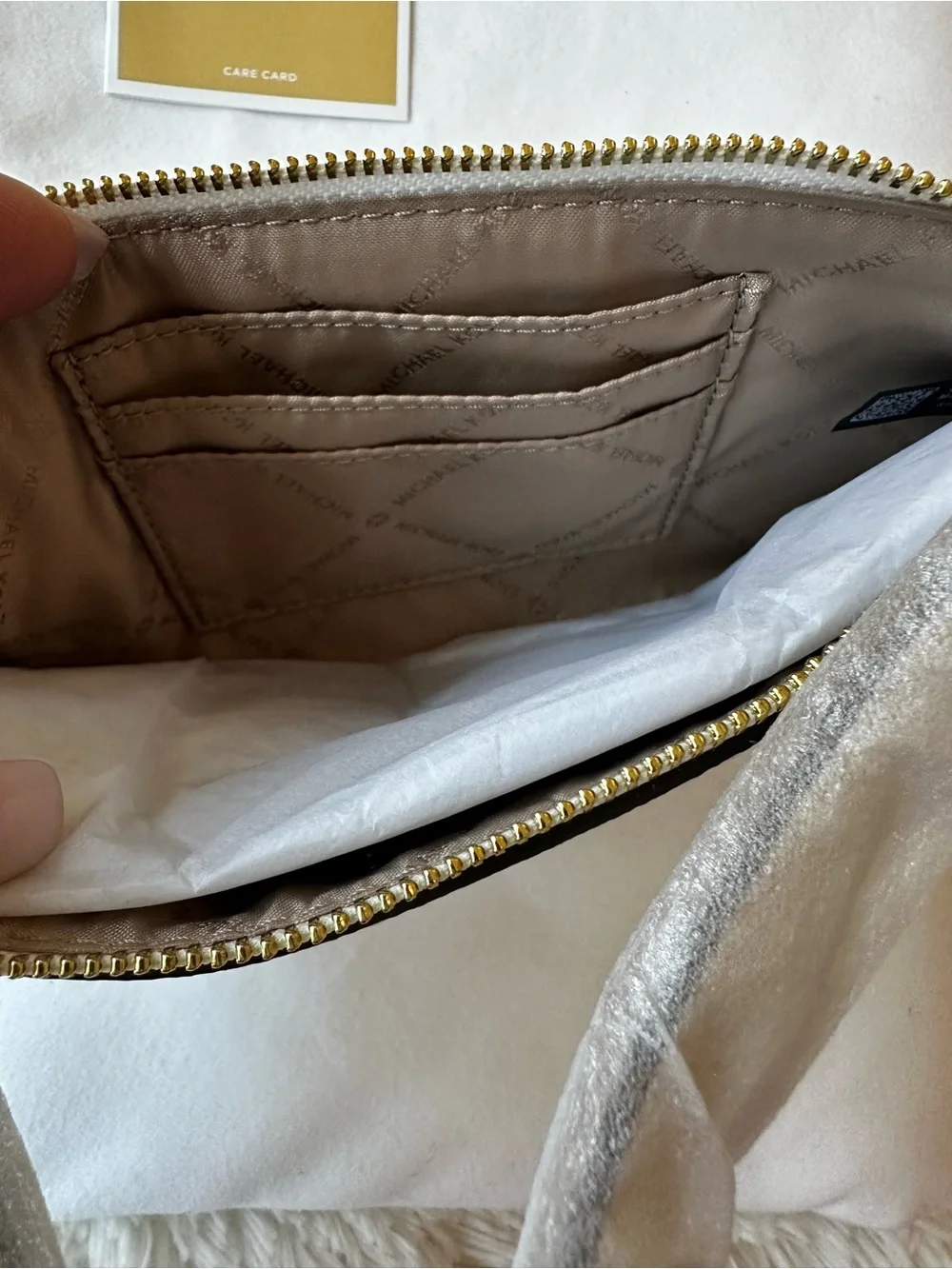 Michael Kors Jet Set Travel Large Logo Stripe Wristlet White Yellow Zip Clutch